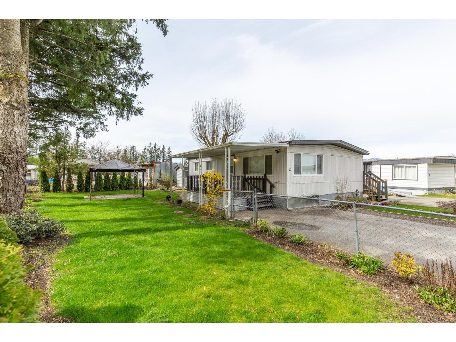 8 45715 ALMA AVENUE, Vedder Crossing, Sardis
