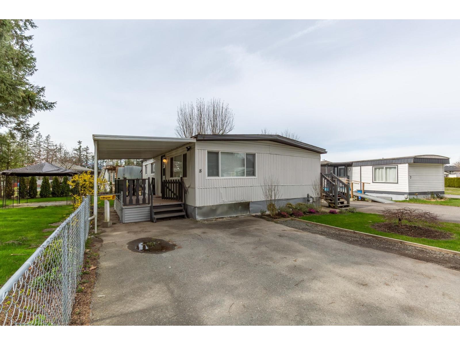 8 45715 ALMA AVENUE, Vedder Crossing, Sardis