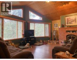 Foyer - 9820 Granby Road, Grand Forks, BC V0H1H1 Photo 9