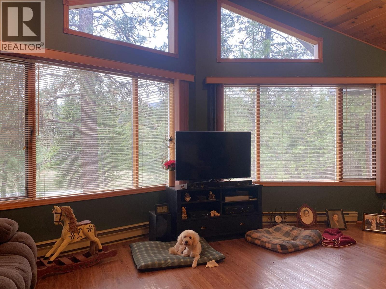 9820 Granby Road - 11