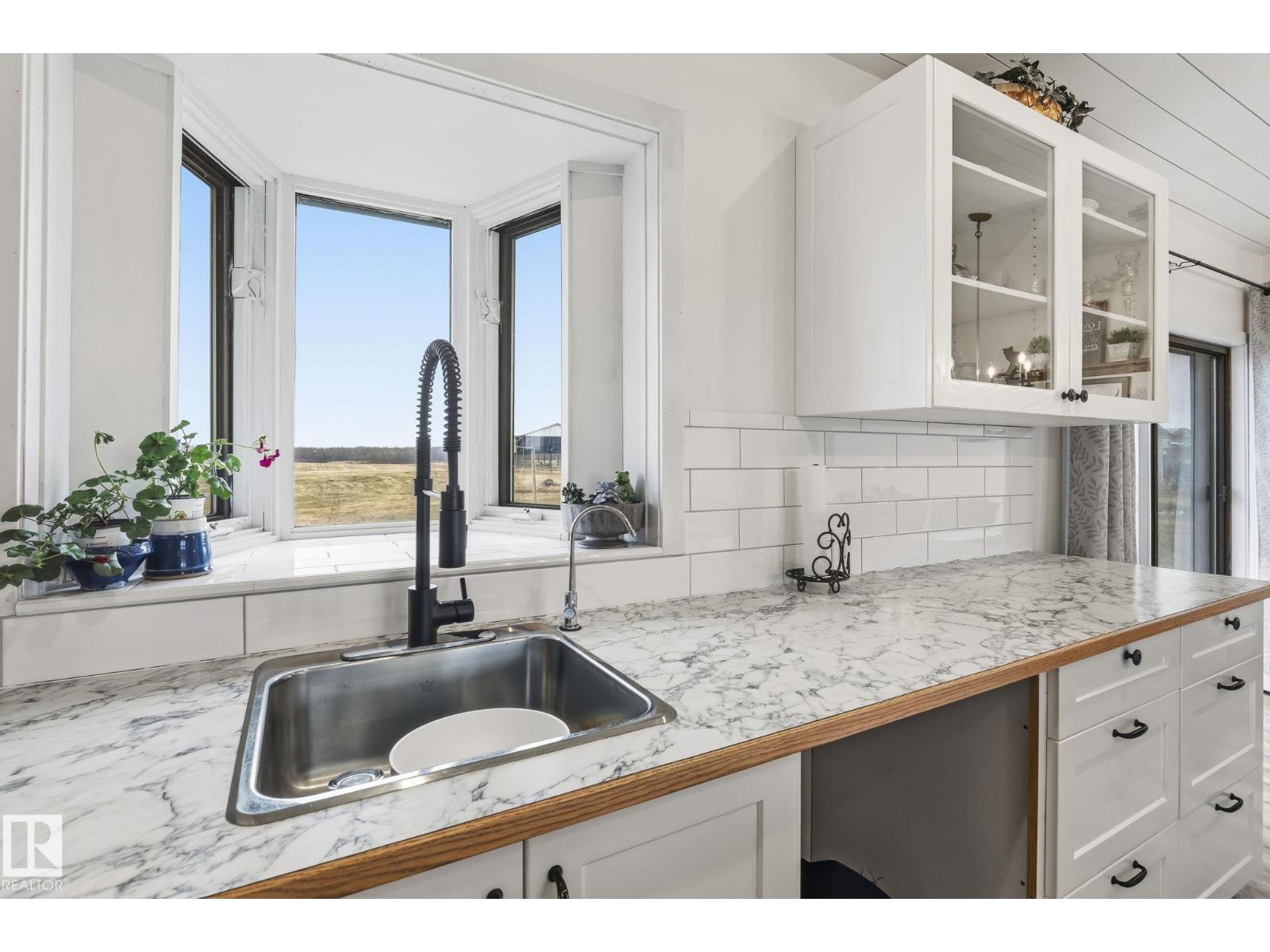 23127 TWP RD 502, Rural Leduc County