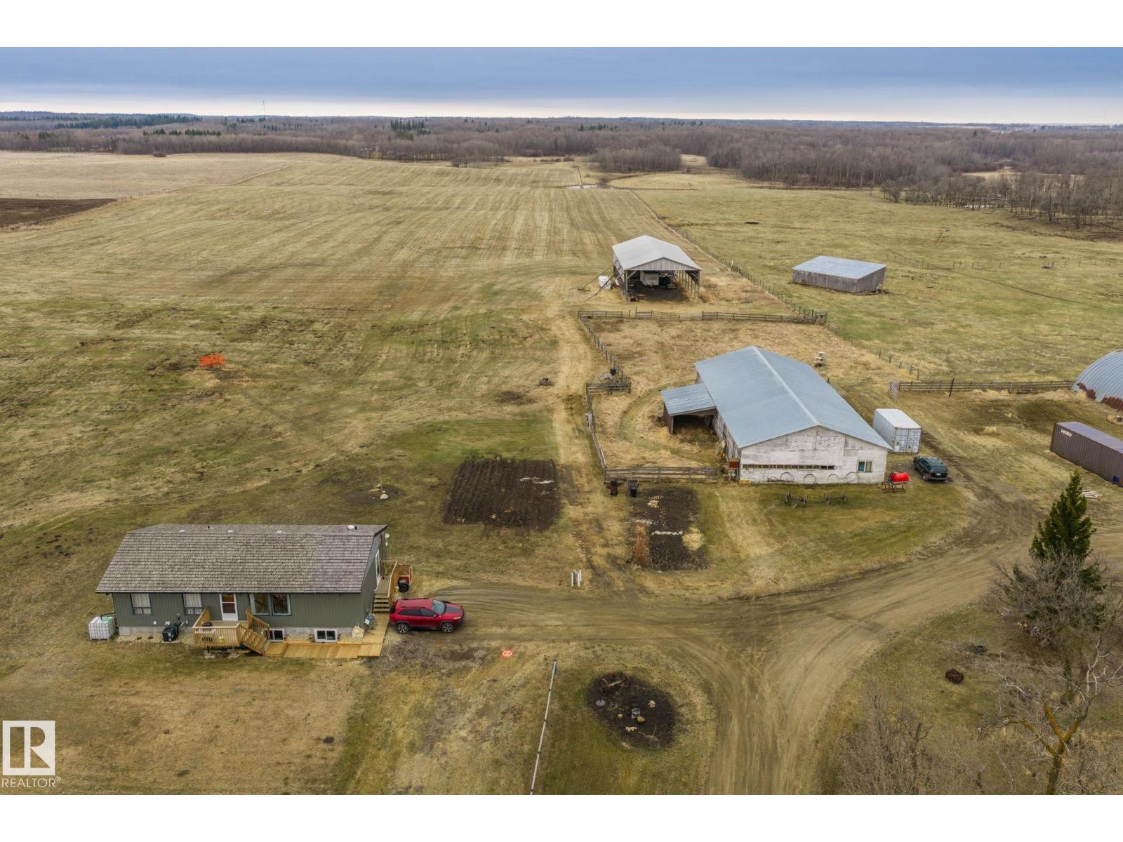 23127 TWP RD 502, Rural Leduc County