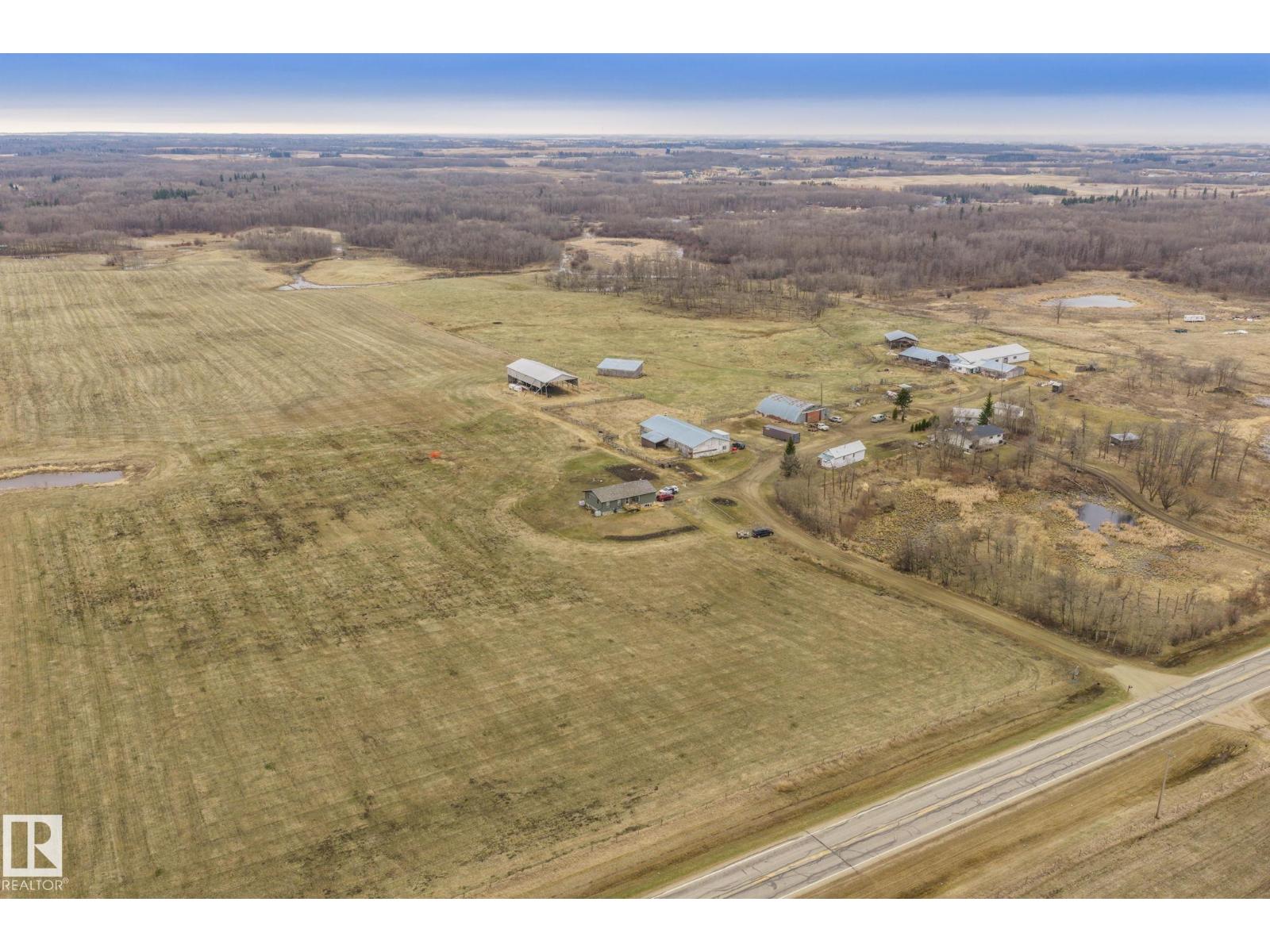 23127 TWP RD 502, Rural Leduc County