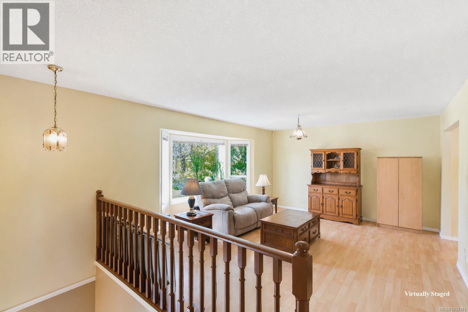 468 Mulberry Dr - Image 3