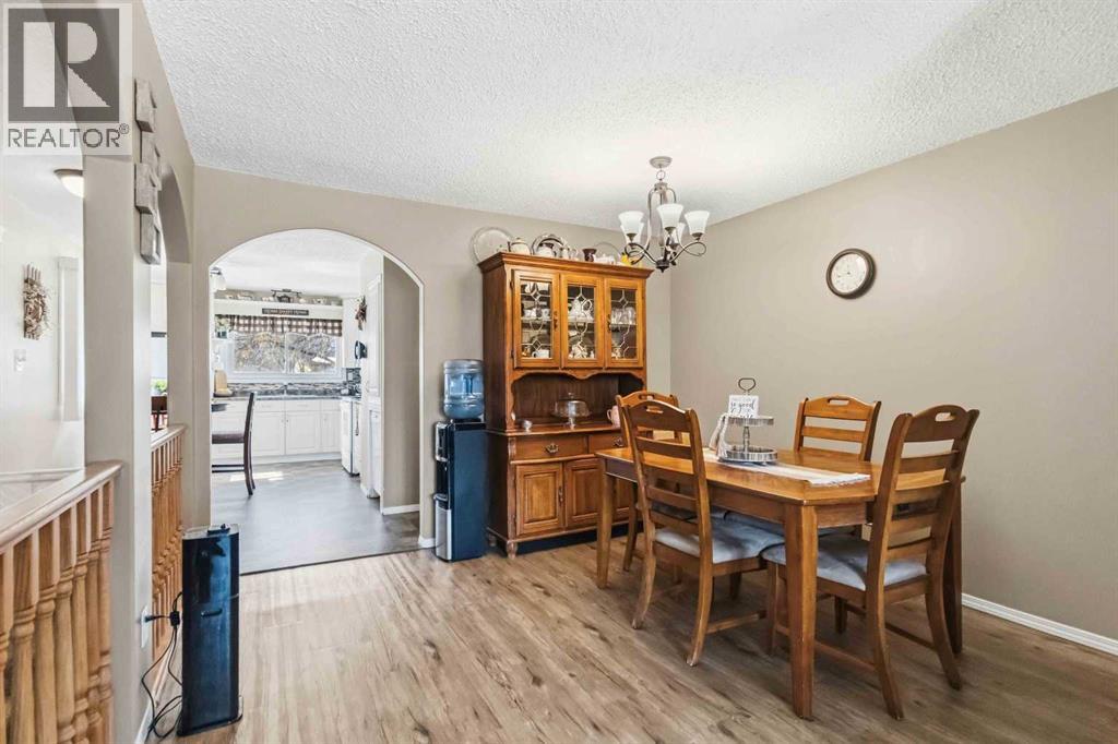 330 Hillcrest Drive, Fort McMurray