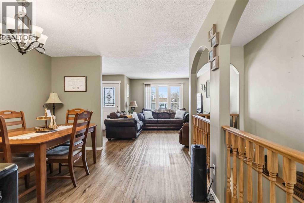 330 Hillcrest Drive, Fort McMurray