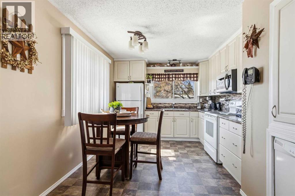 330 Hillcrest Drive, Fort McMurray