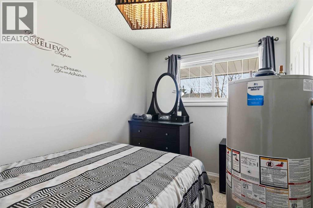 330 Hillcrest Drive, Fort McMurray