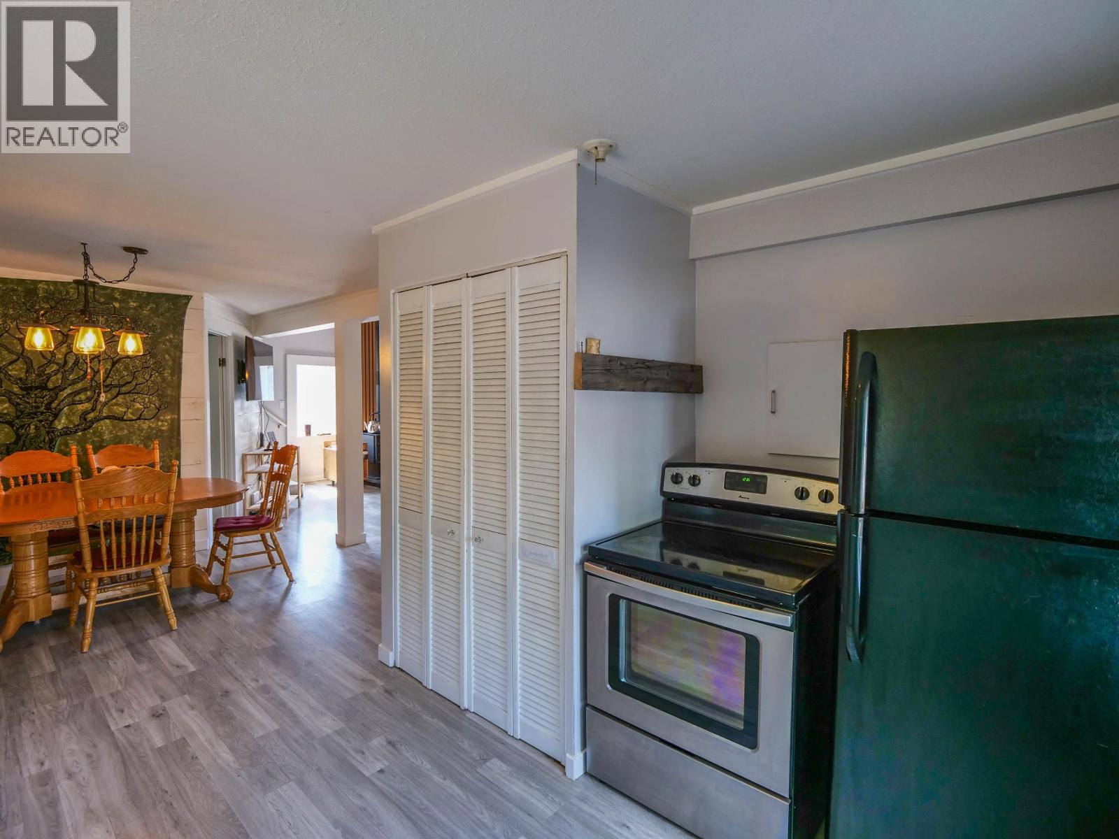 1168 HLADY ROAD - 14