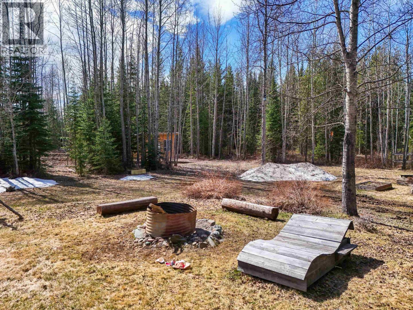 1168 HLADY ROAD - 29