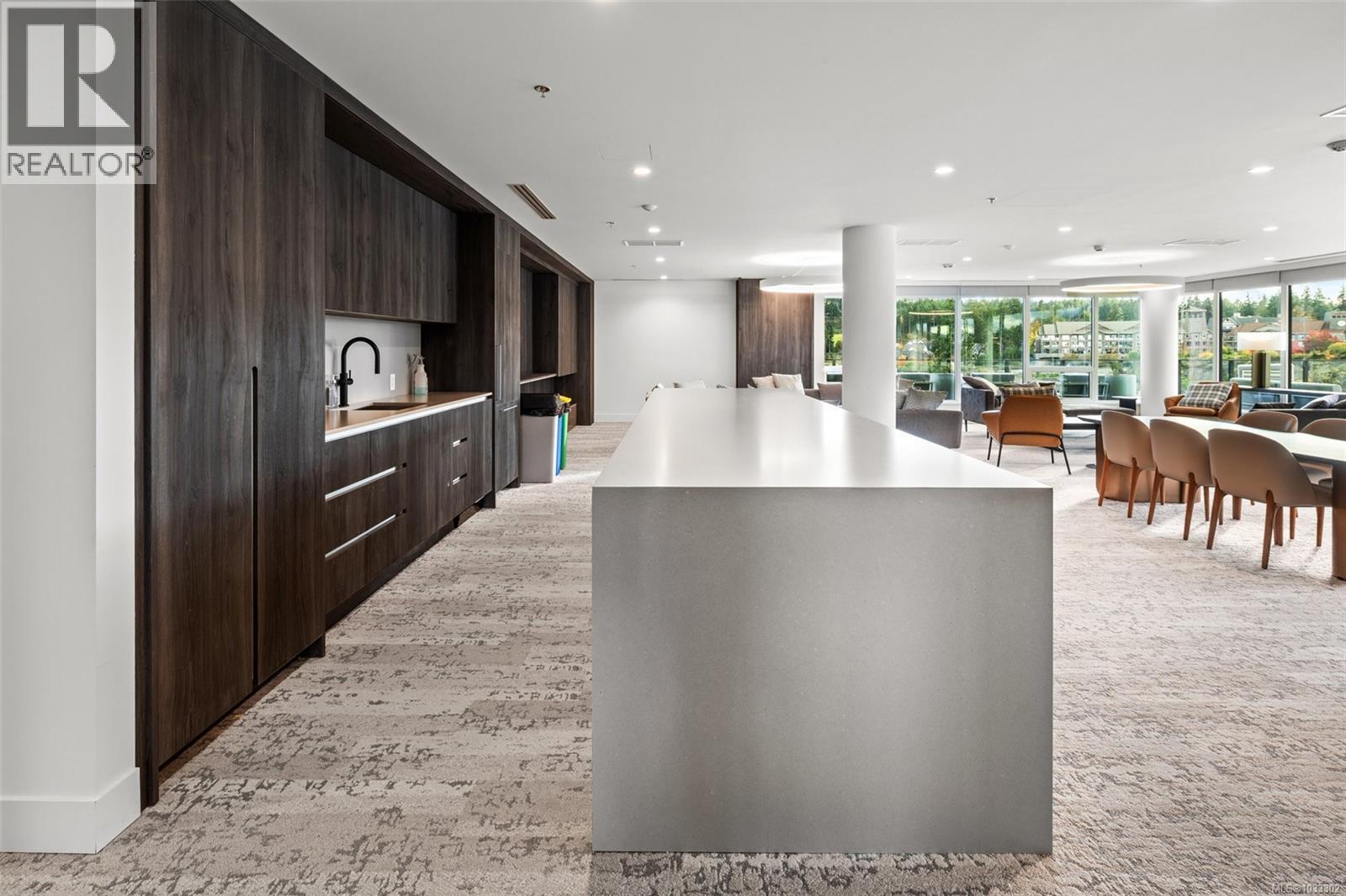 1314 2000 Hannington Road, Langford