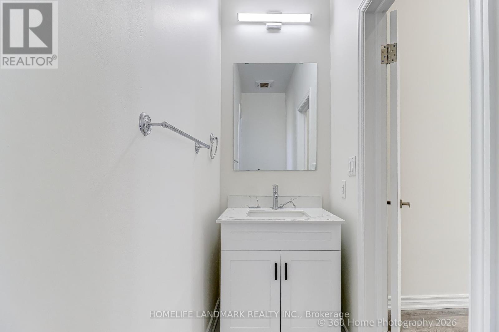4 ANDREWS AVENUE - 12