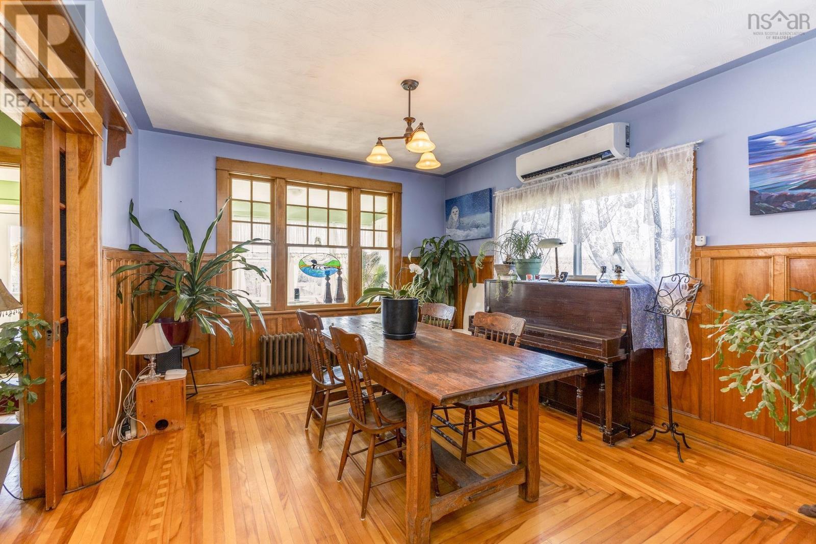 Property 10 of 49 of 5989 Stellarton Trafalgar Road