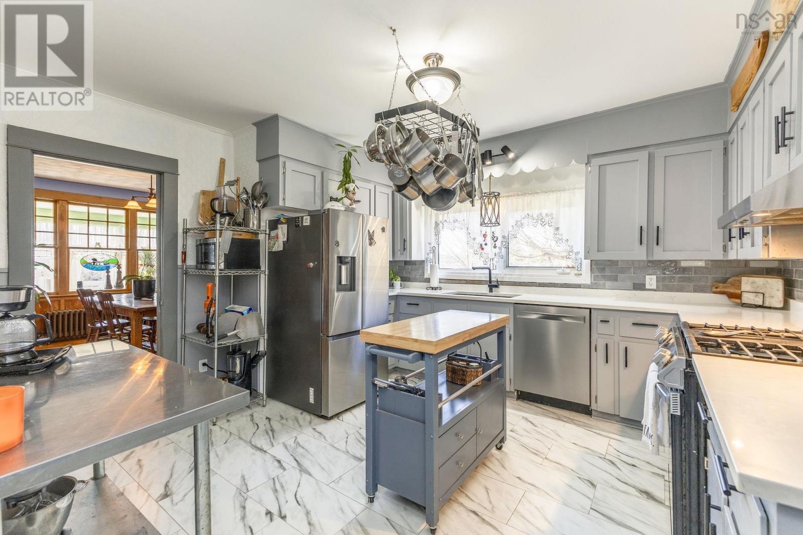 Property 14 of 49 of 5989 Stellarton Trafalgar Road