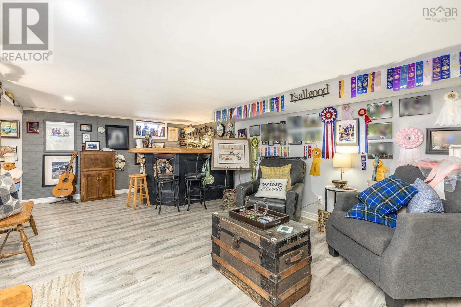 Property 33 of 49 of 5989 Stellarton Trafalgar Road