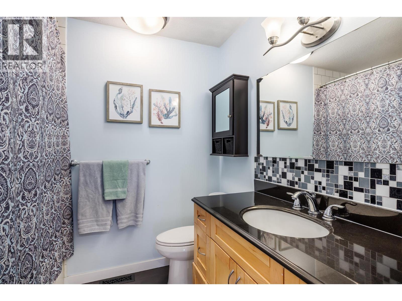 610 Chepesuik Court, Kelowna