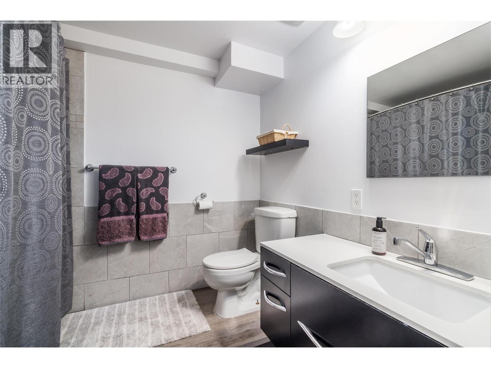 610 Chepesuik Court, Kelowna