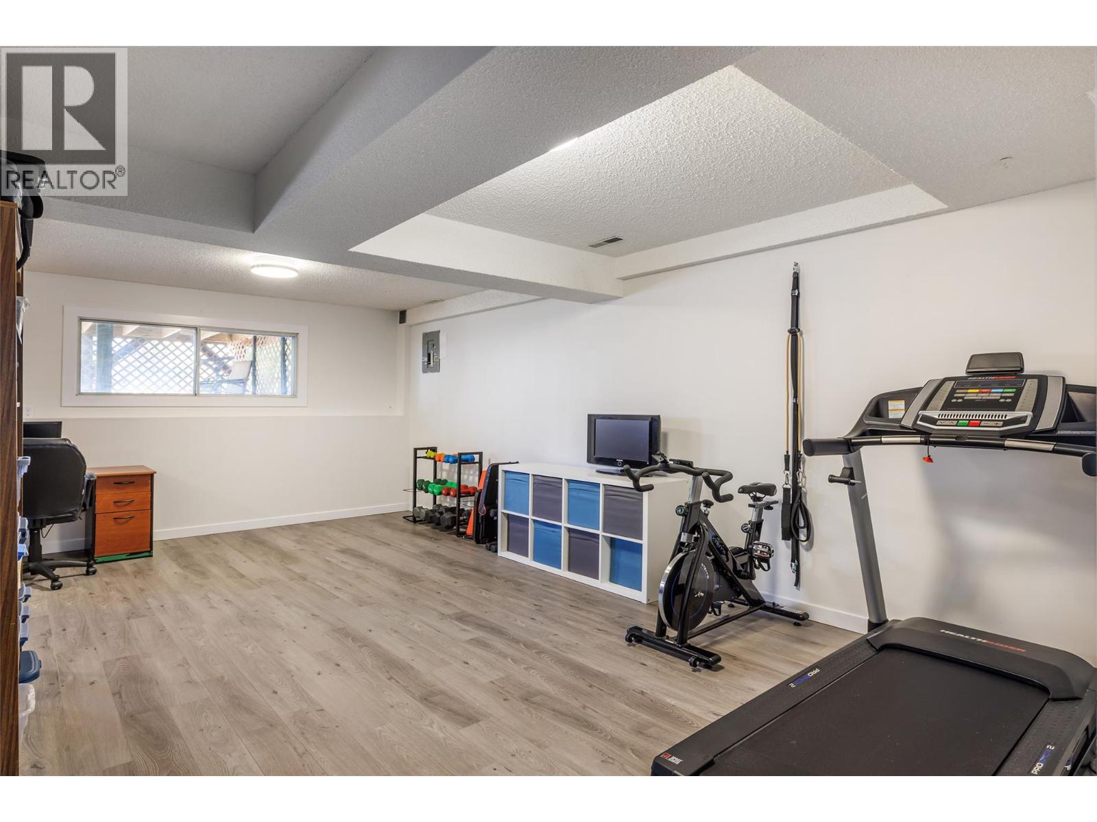 610 Chepesuik Court, Kelowna