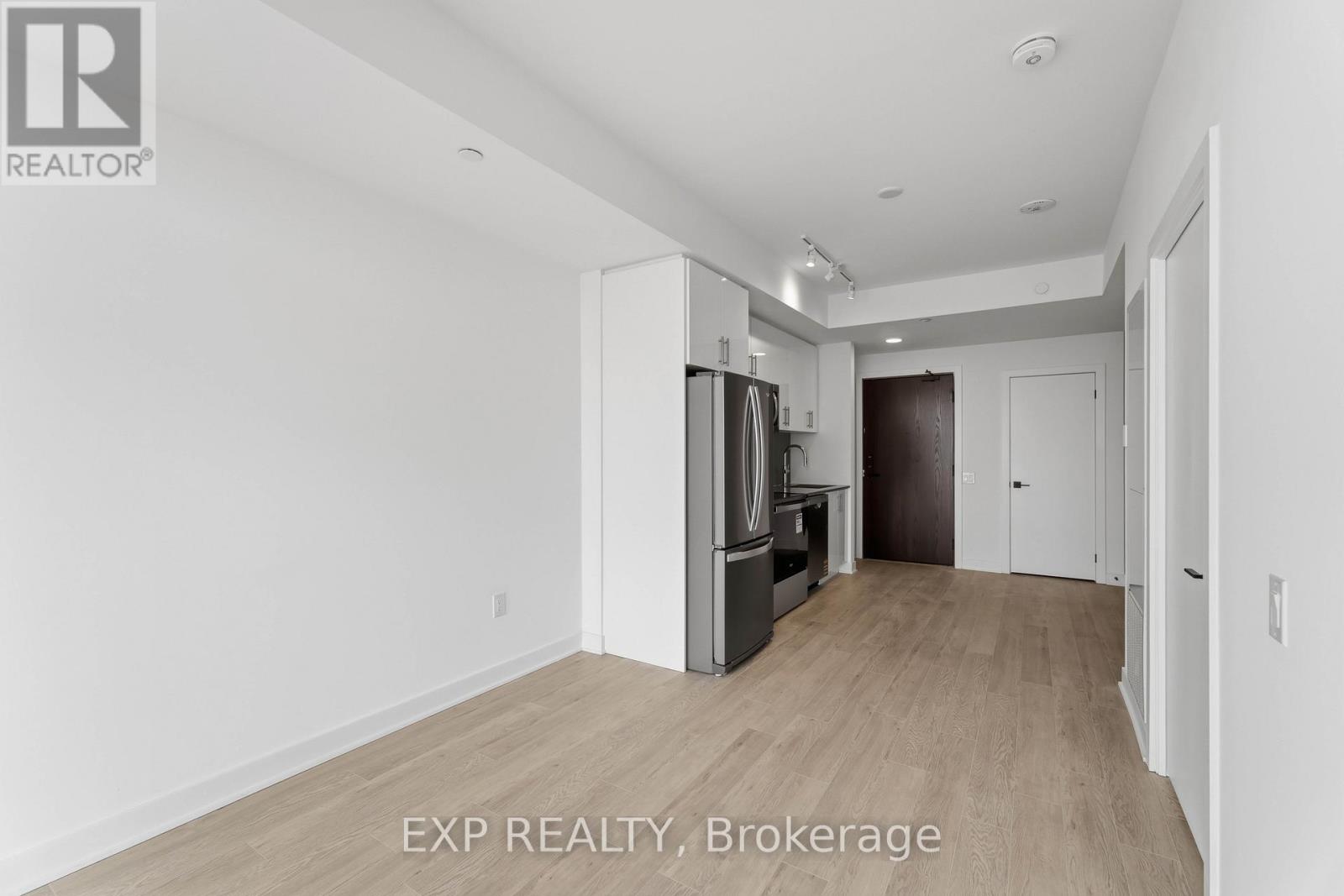 1315 - 2782 BARTON STREET E — photo 7