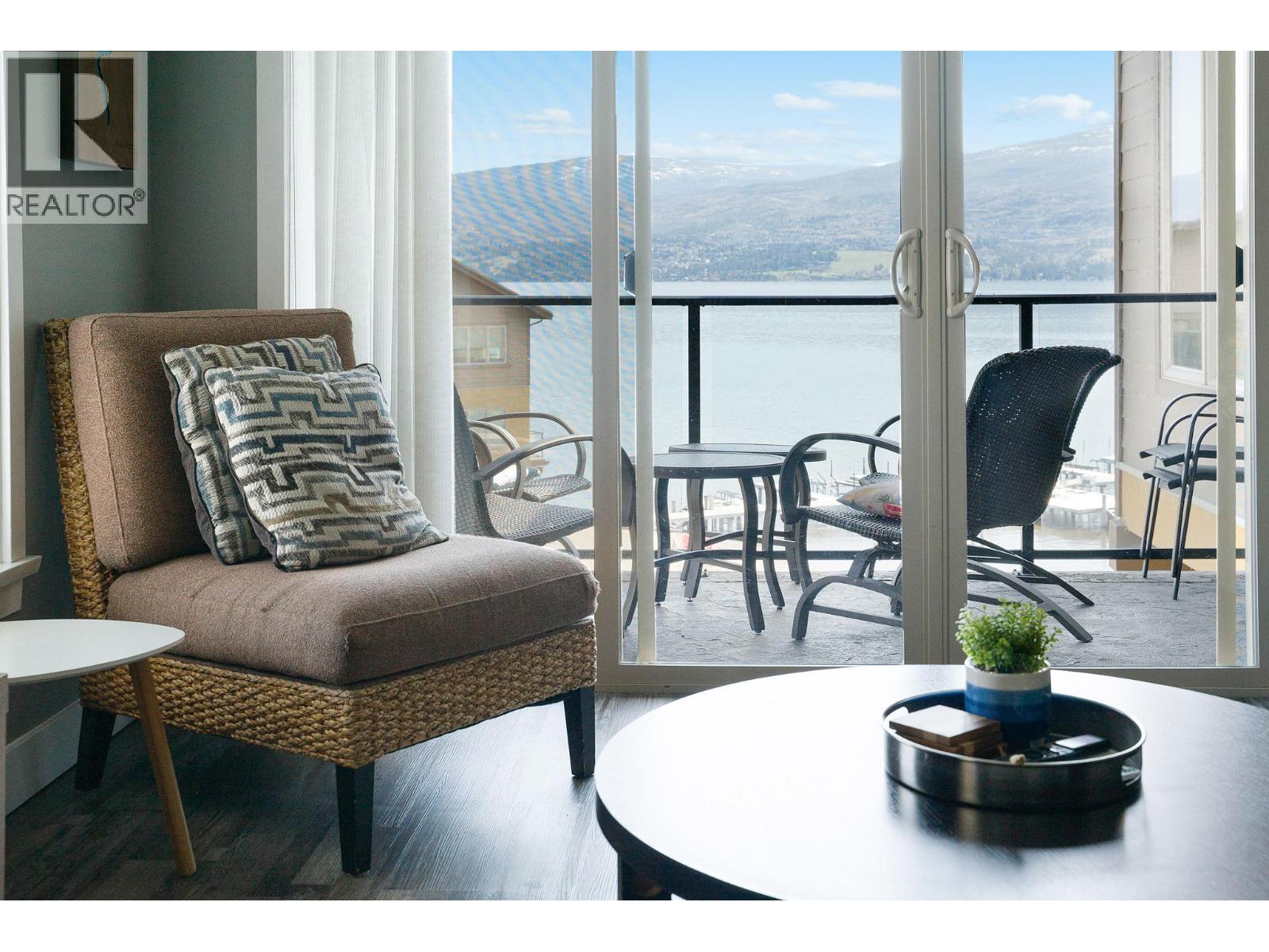 4403 4038 Pritchard Drive, West Kelowna