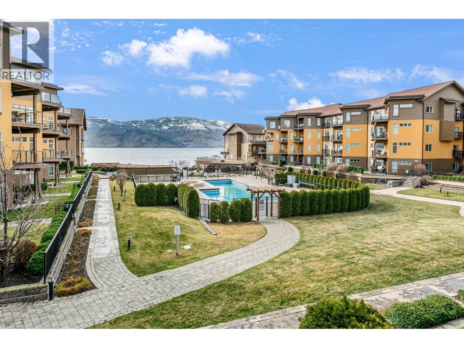 4403 4038 Pritchard Drive, West Kelowna