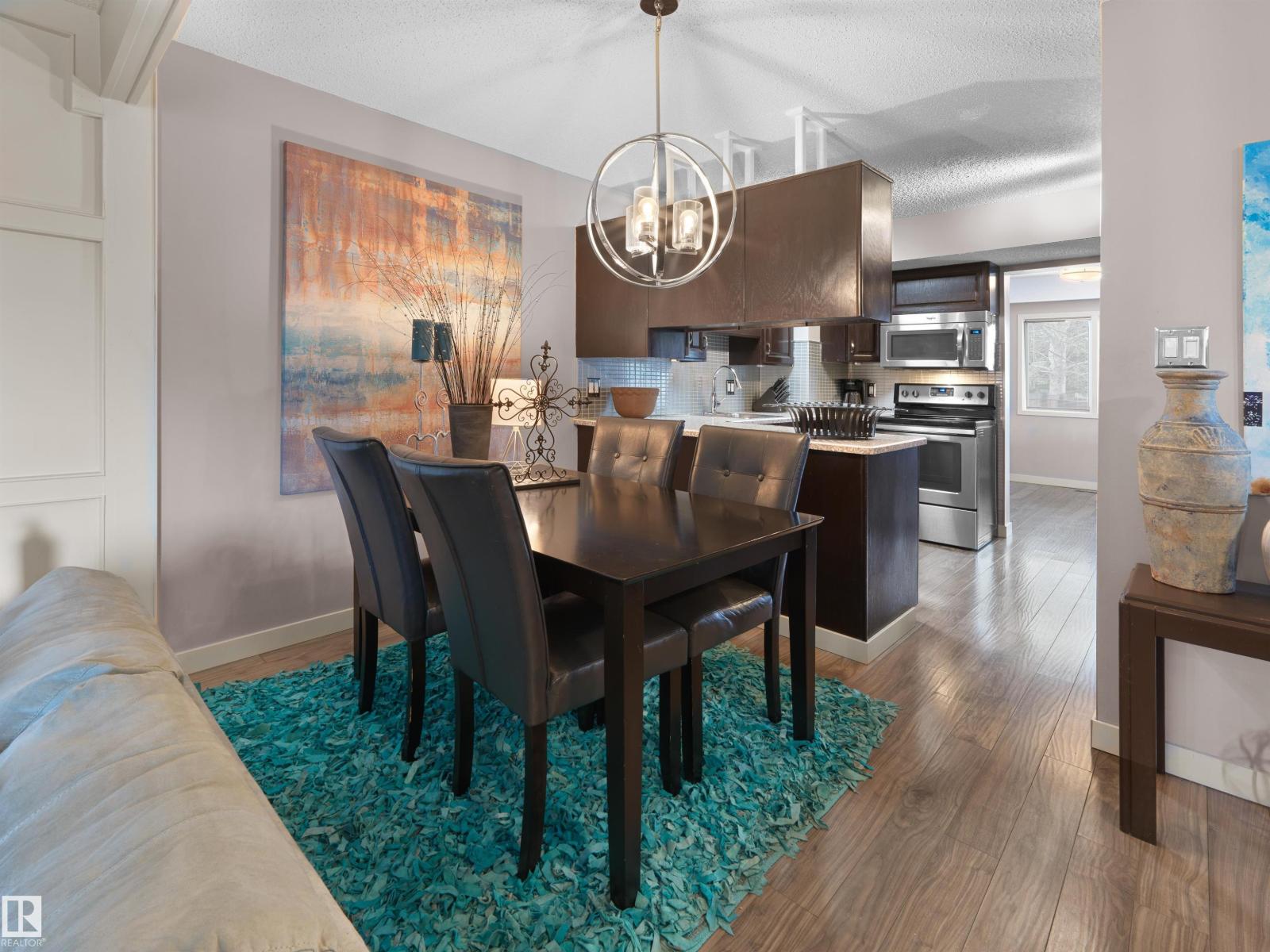 12335 25 AV NW, Edmonton