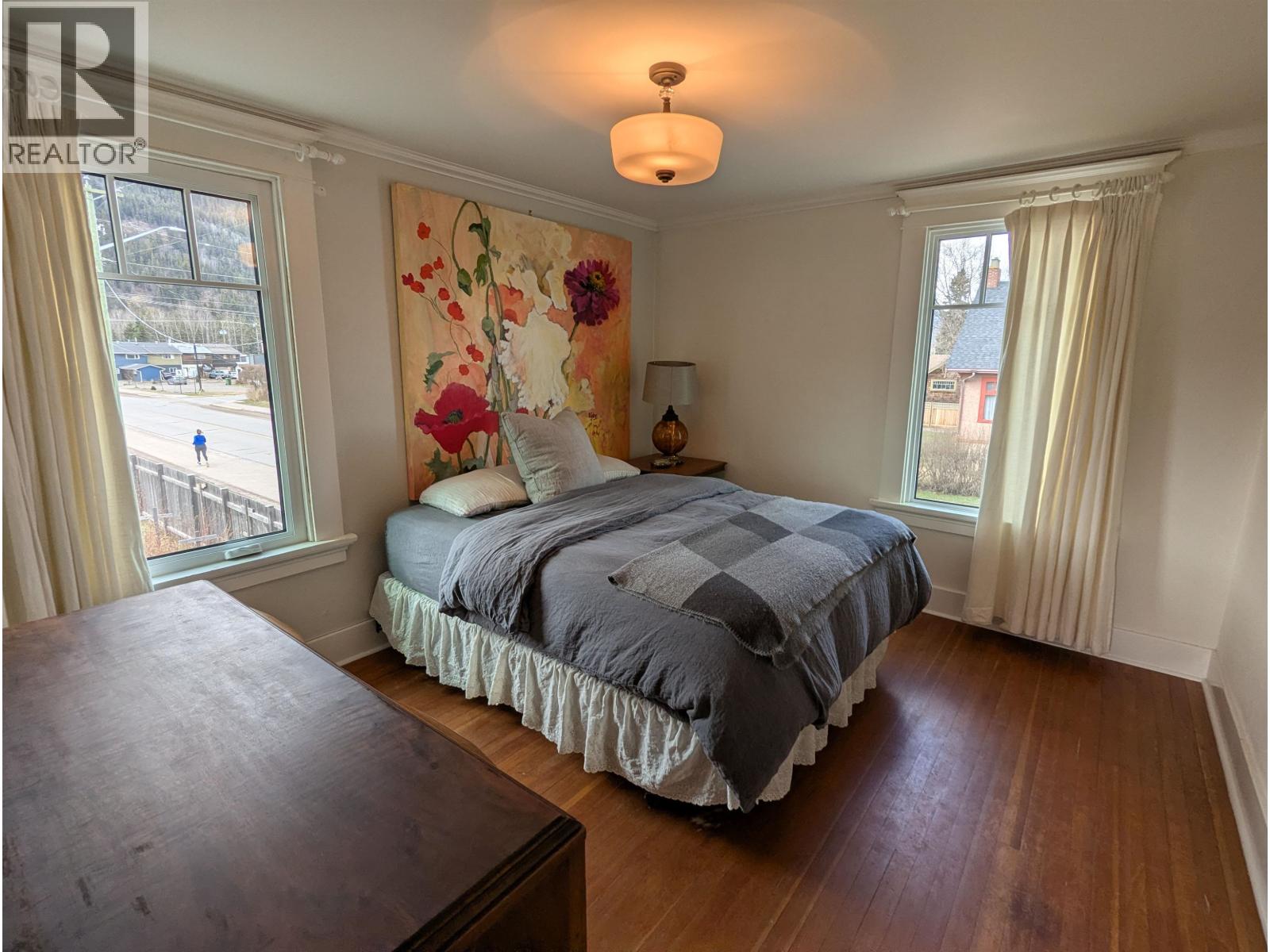 3891 BROADWAY AVENUE, Smithers