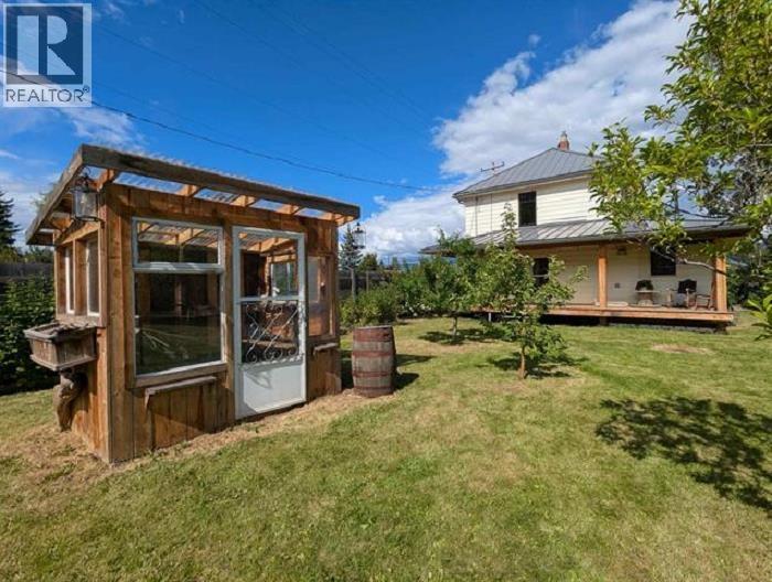 3891 BROADWAY AVENUE, Smithers