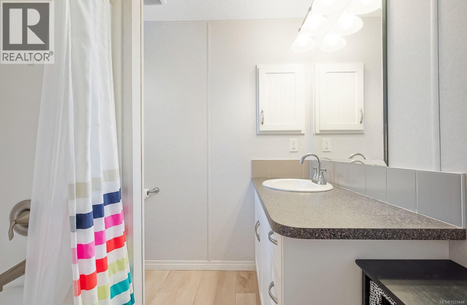 #55 971 Douglas Ave - 18