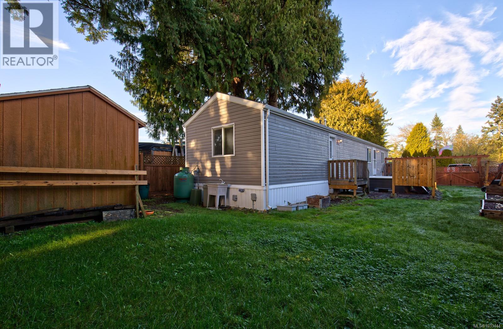 #55 971 Douglas Ave - 23