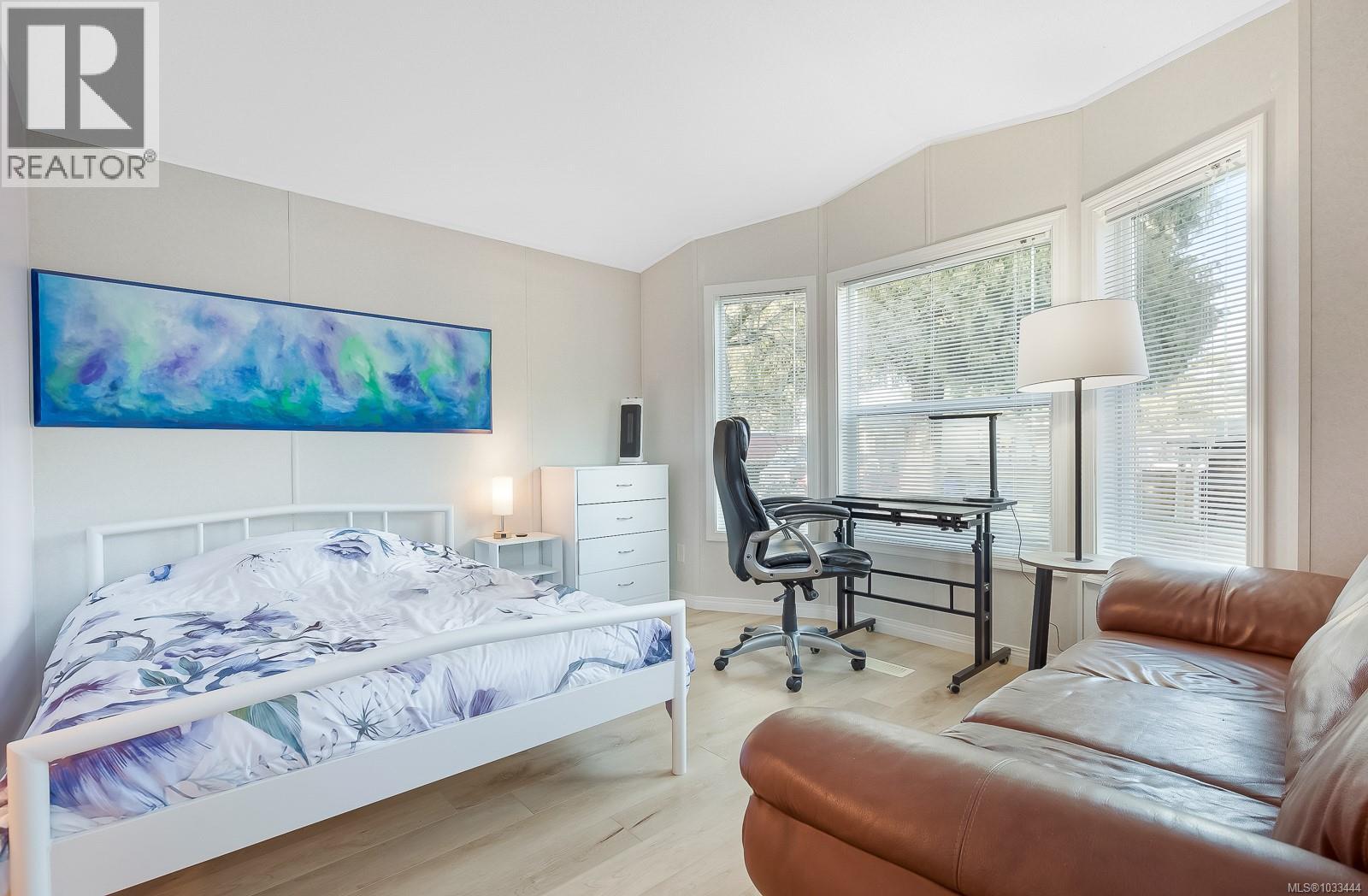 #55 971 Douglas Ave - 8