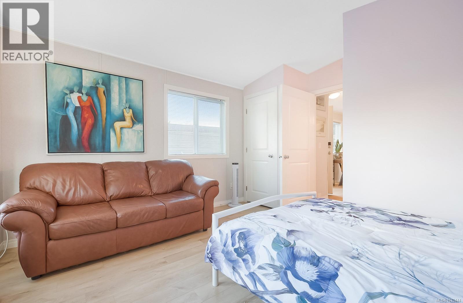 #55 971 Douglas Ave - 10