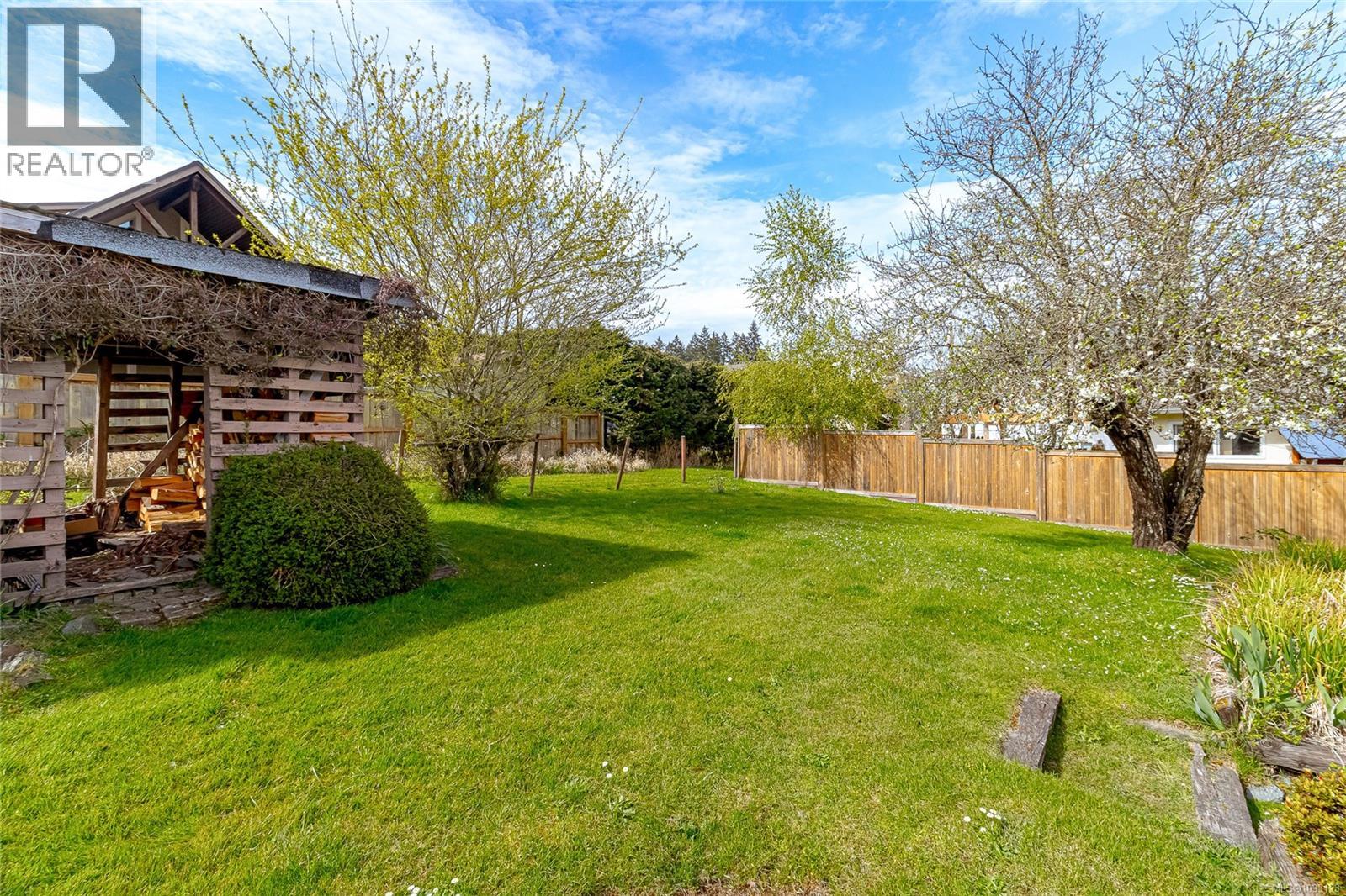 8138 Edmund St - 26