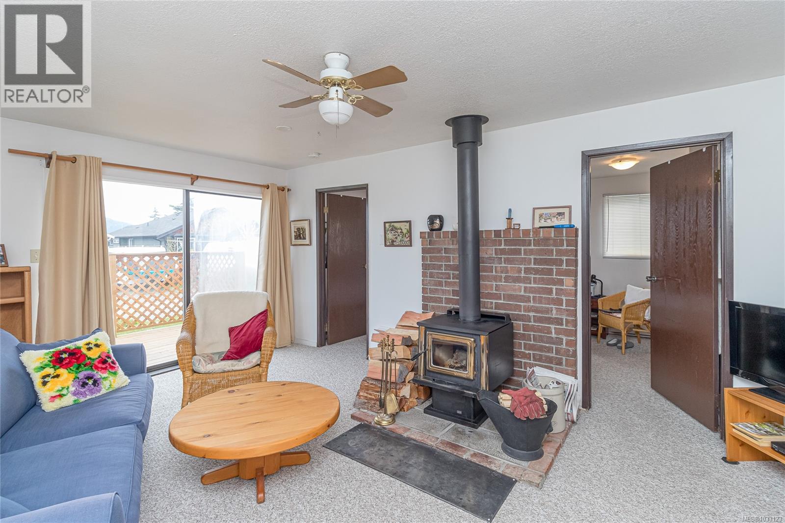 8138 Edmund St - 5