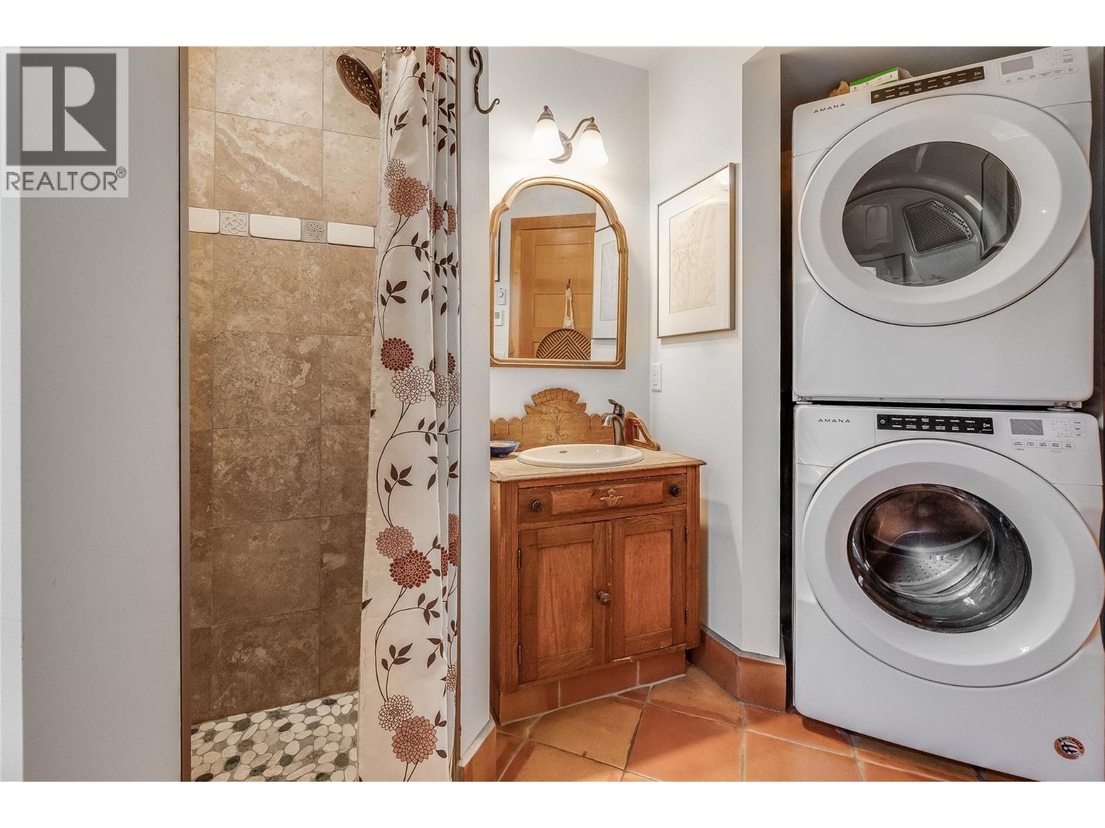 338 C Avenue - 23