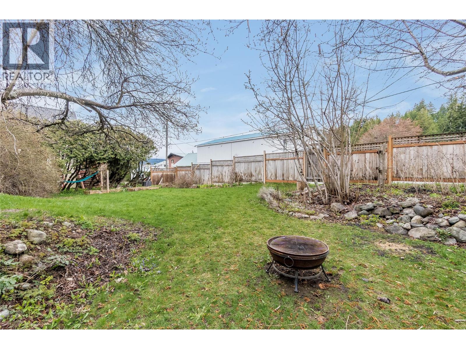 338 C Avenue - 41