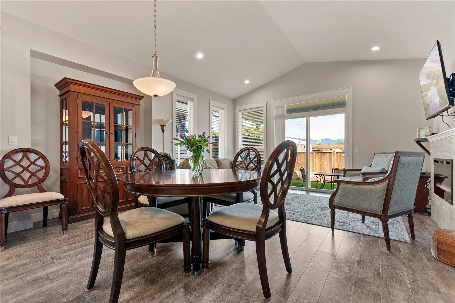 House in Chilliwack - Image 8