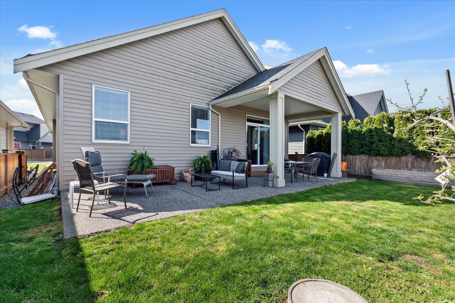 House in Chilliwack - Image 24
