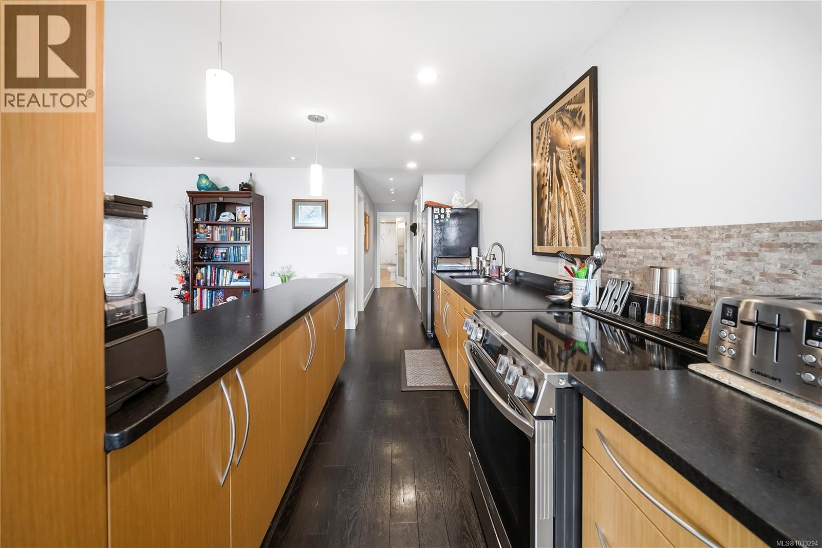 #102 55 Dawes St - 13