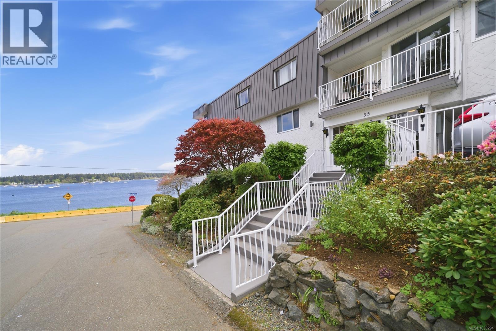 #102 55 Dawes St - 24