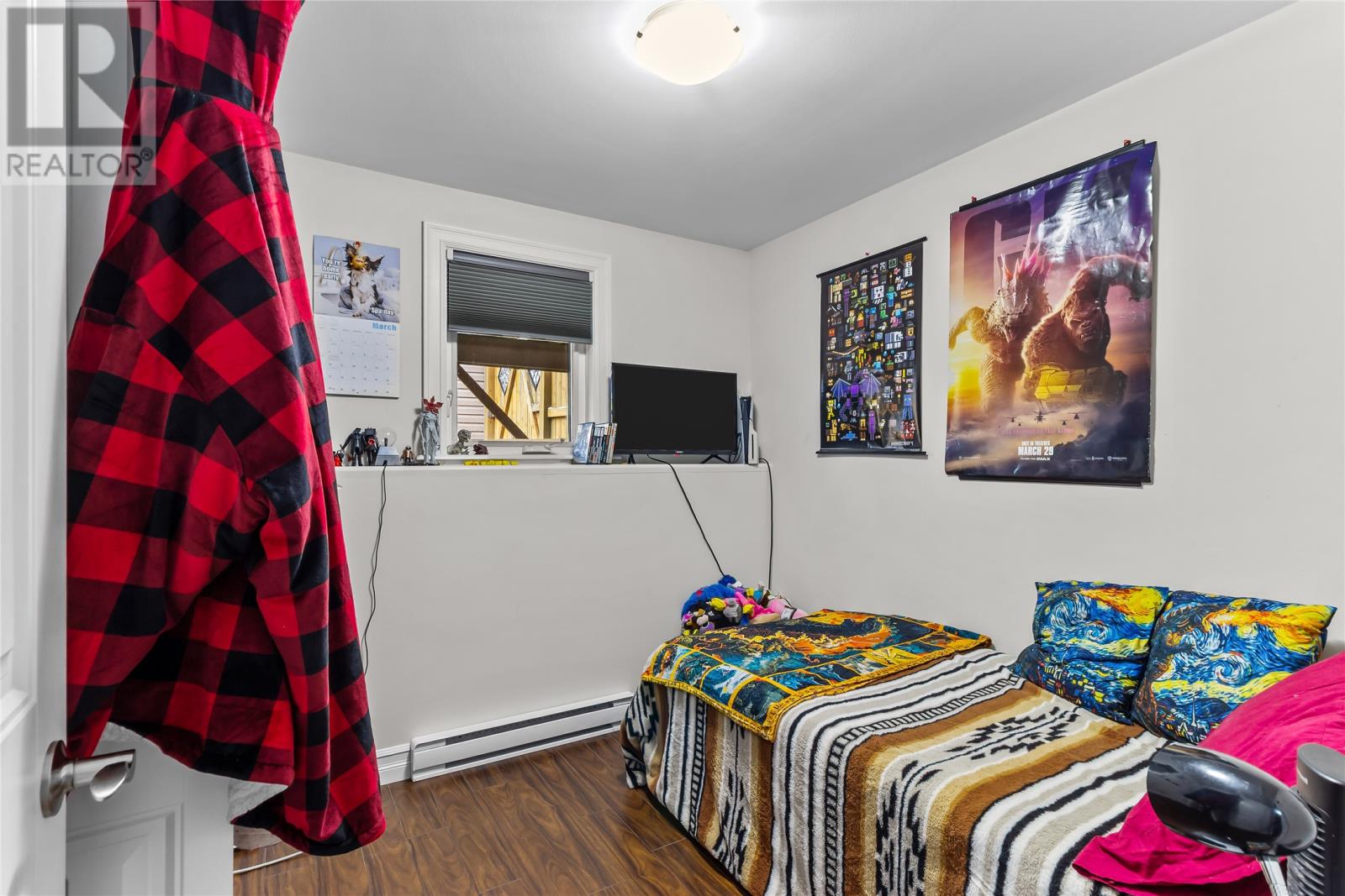 21 Morgan Avenue - 25