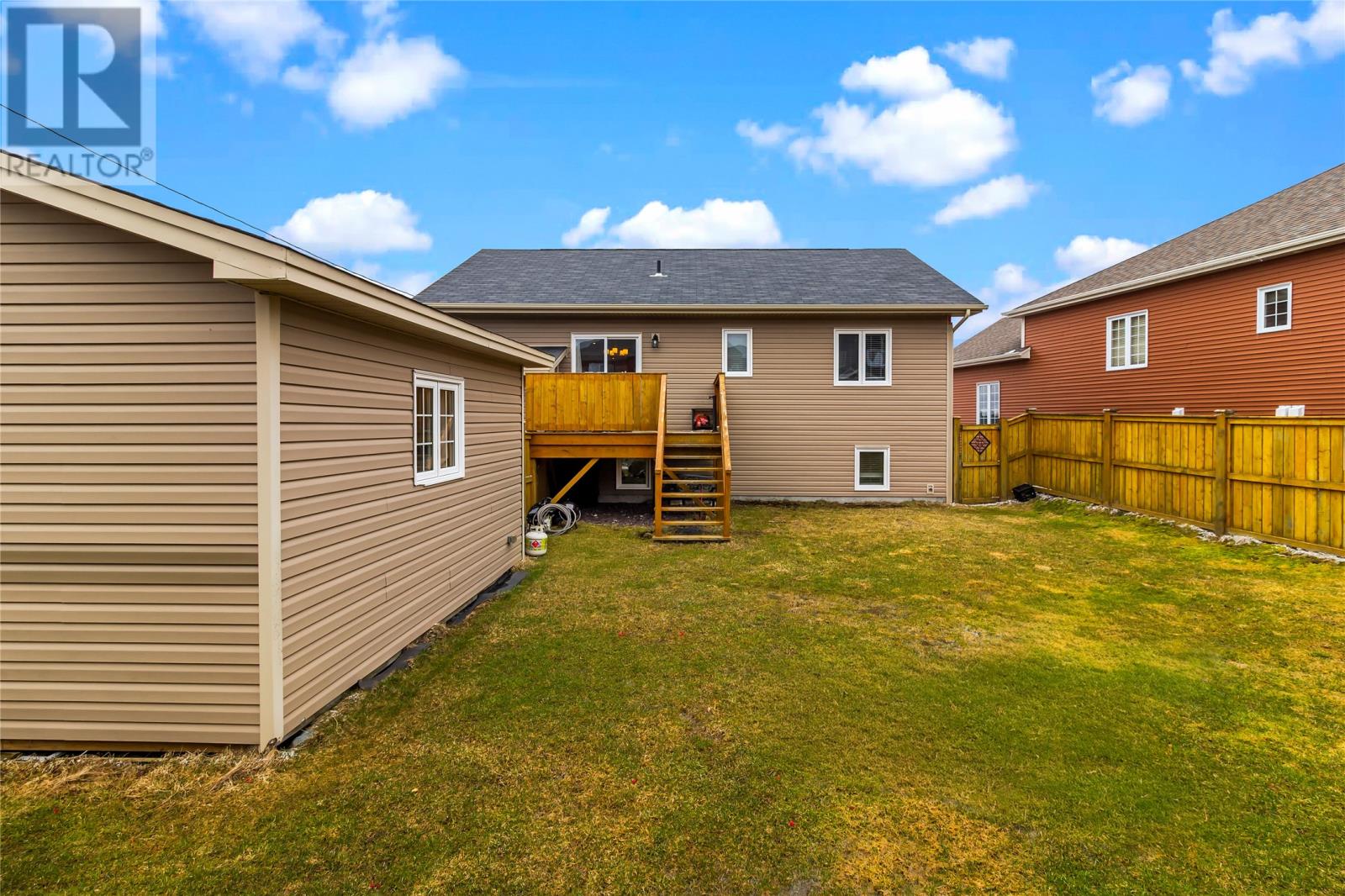 21 Morgan Avenue - 31