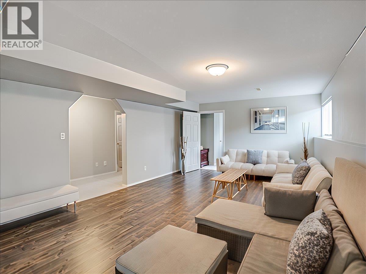 1486 37th Street - 50