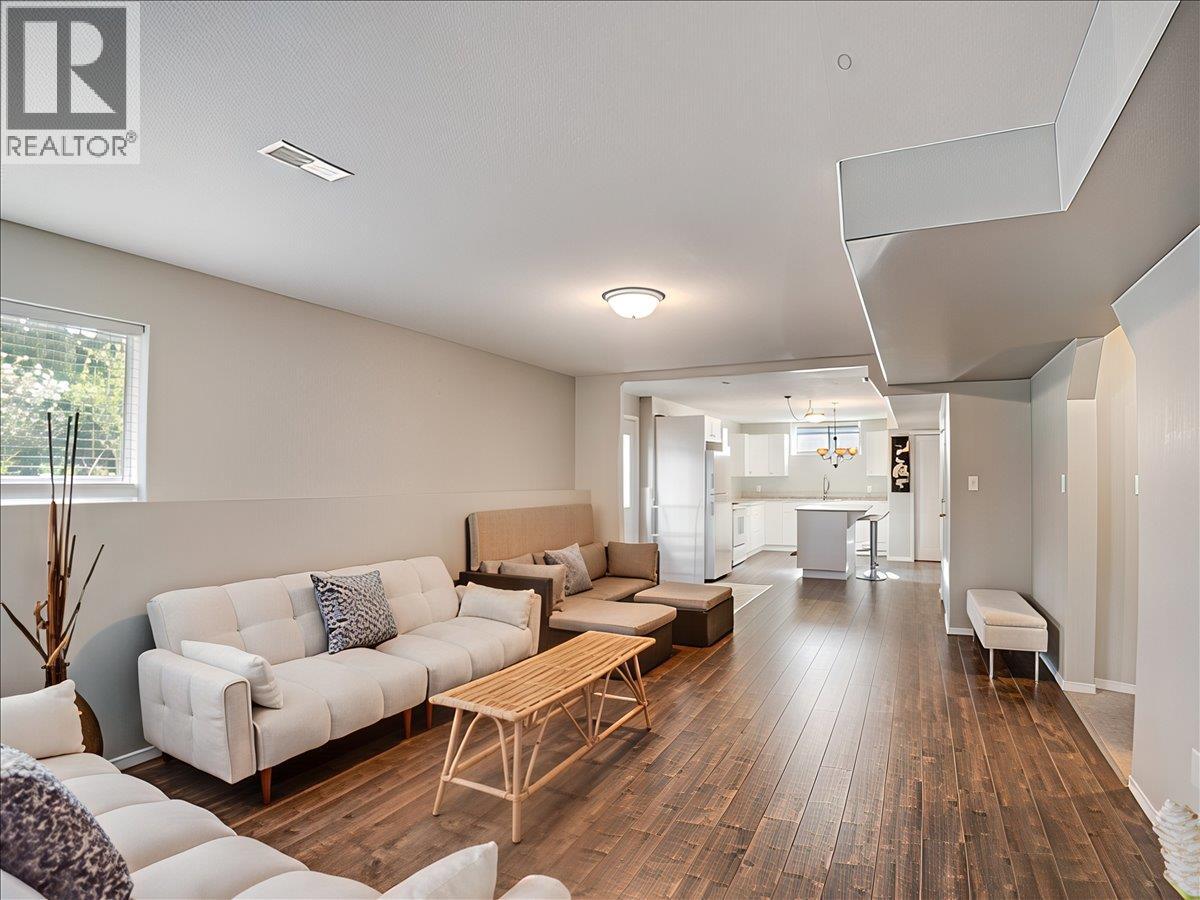 1486 37th Street - 48