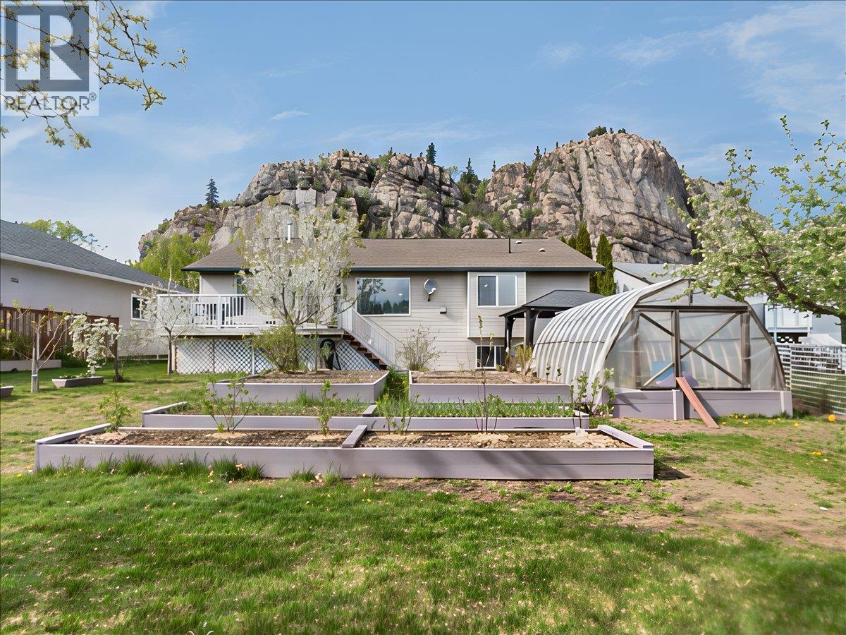 1486 37th Street - 6