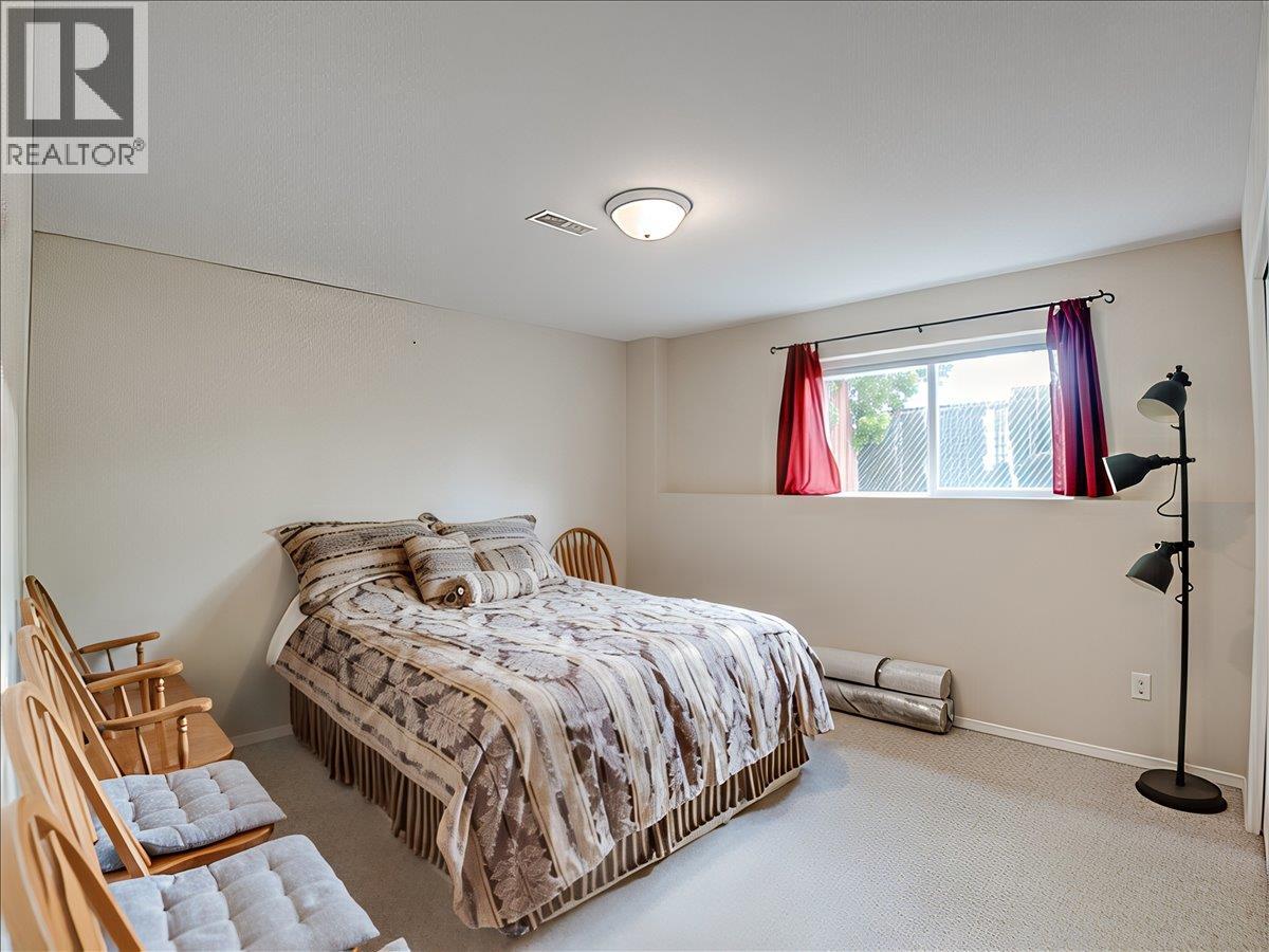 1486 37th Street - 59