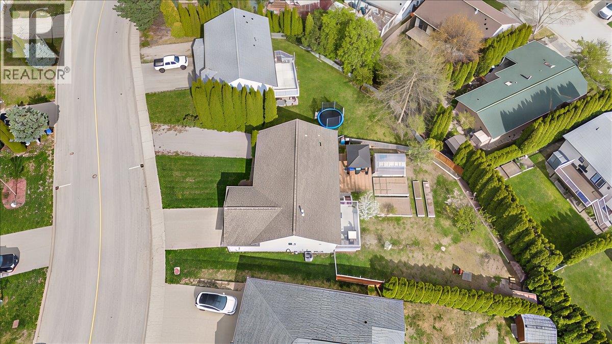 1486 37th Street - 67