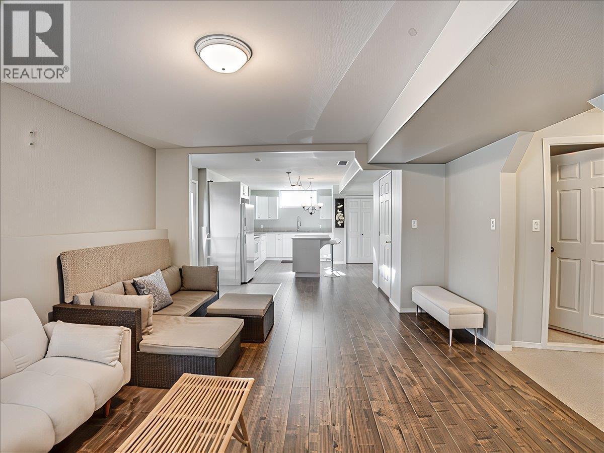 1486 37th Street - 47