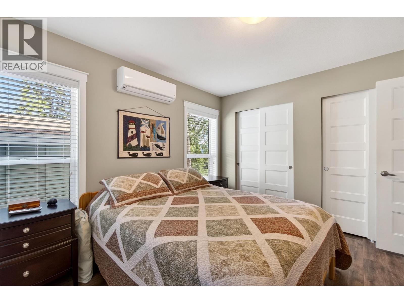 6841 46 Street NE - 22