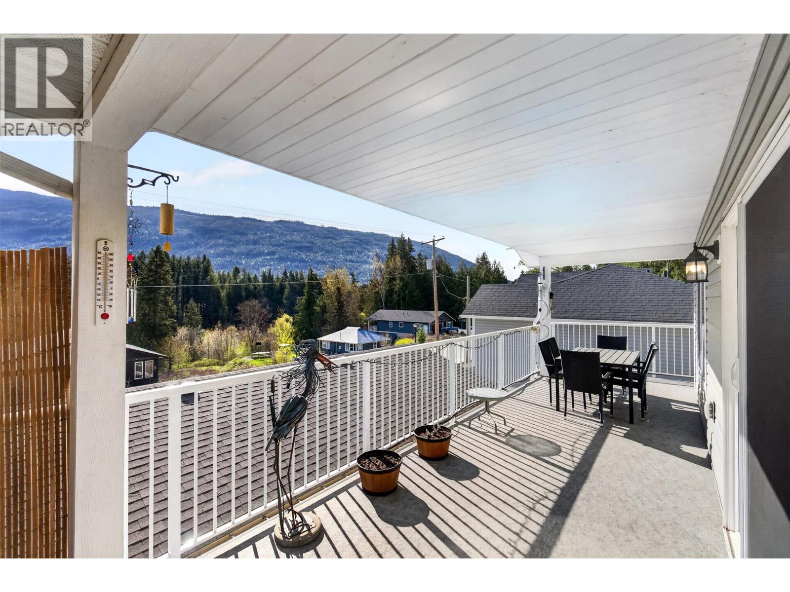 6841 46 Street NE - 29